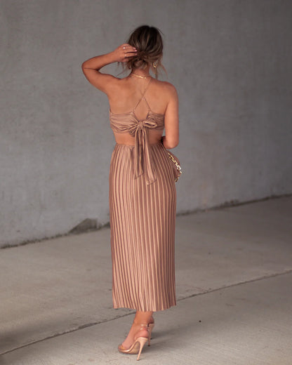 Hollywood Dreams Pleated Tie Back Midi Dress